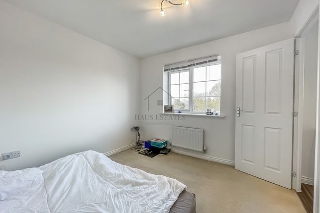 Town house for sale in Kirkwood Close, Leicester Forest East, Leicester, Leicestershire