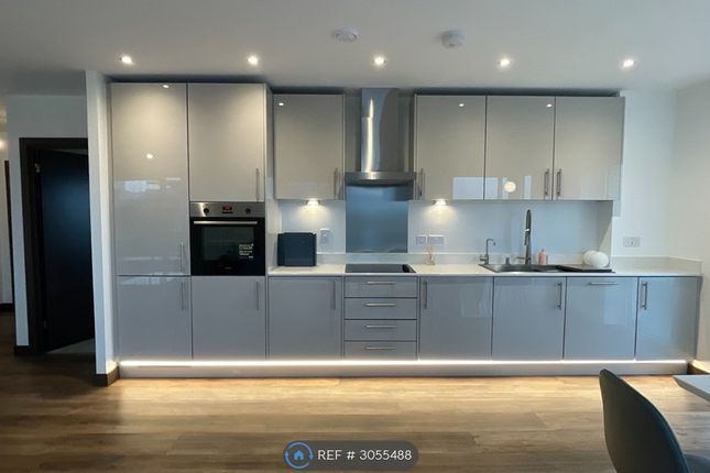 Flat, Dunstan Place Abbey Road, Barking photo 2