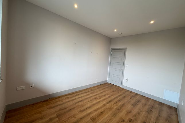 58 Cube House, Quilters Way, AYLESBURY photo 5