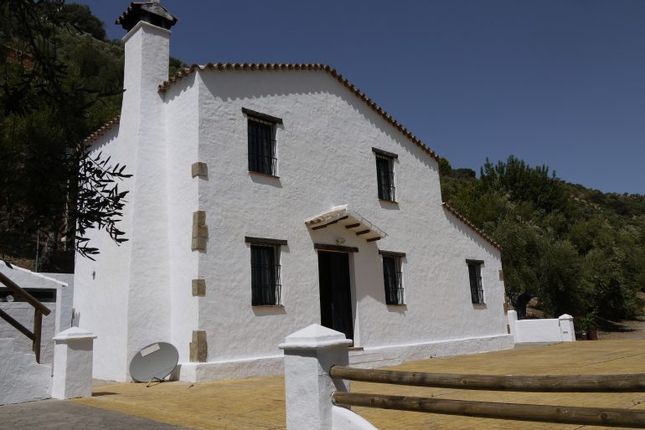 Finca for sale in Zahara De La Sierra, Andalucia, Spain