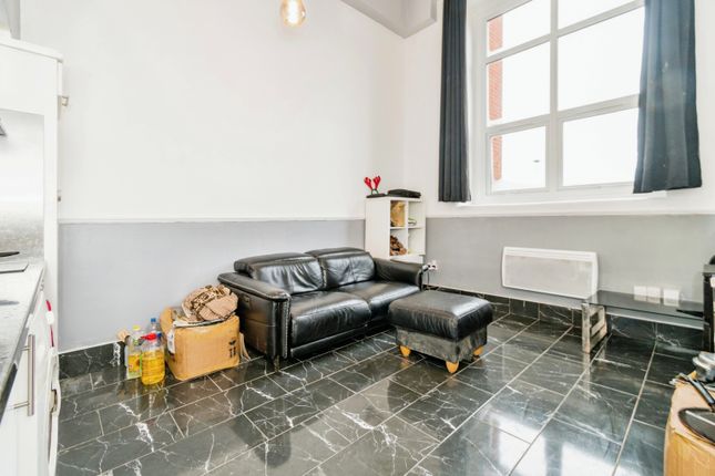 Flat for sale in Andersons Road, Southampton, Hampshire