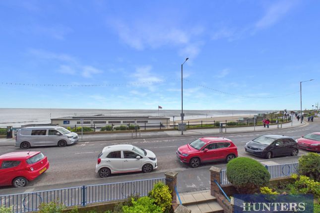 Flat 4, Belgrave Mansions, South Marine Drive, Bridlington photo 2