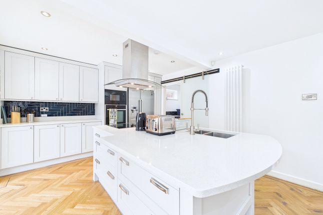 3, Cox Drive, Nottingham photo 2