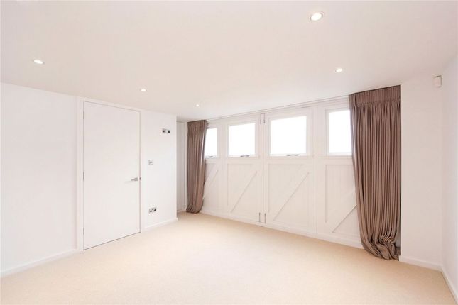 6, Kelfield Mews, London photo 3
