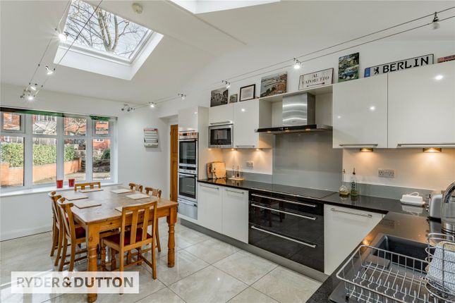 7, Brookfield Grove, Greater Manchester photo 4
