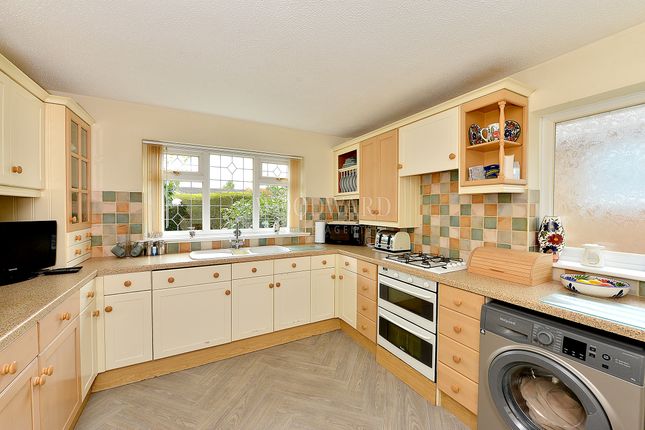 41, Pennine View, Belper photo 3