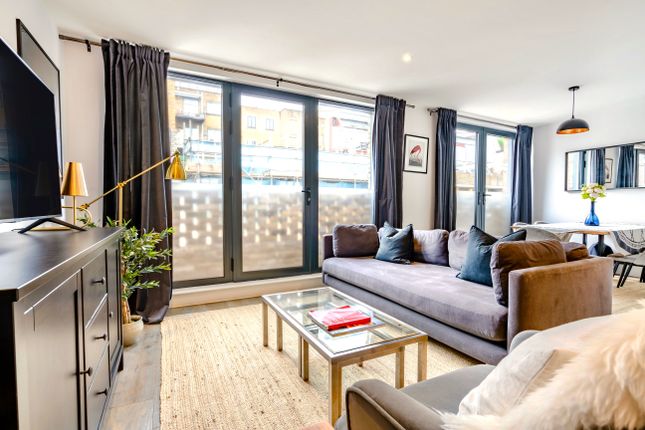 Thumbnail Flat to rent in King's Mews, Holborn
