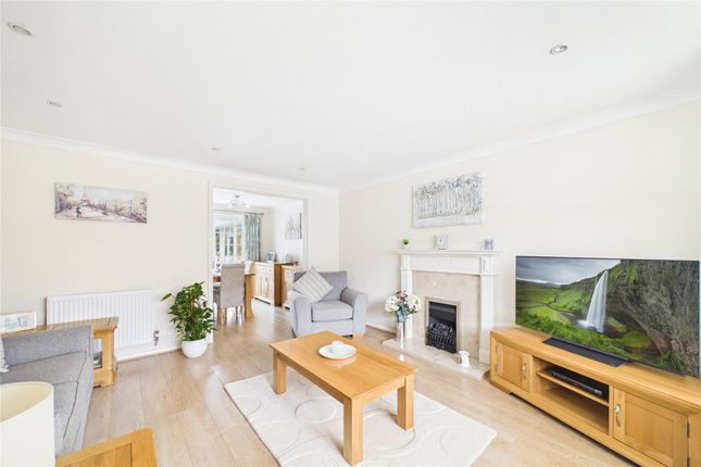 4, Pocket Close, Binfield photo 3