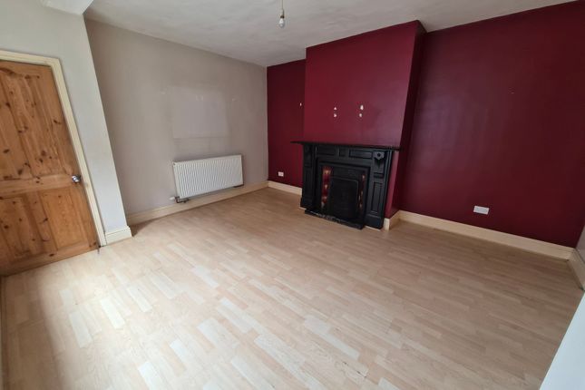 381, Cleethorpe Road, Grimsby photo 4