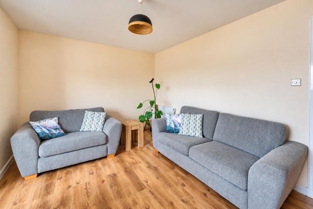 Flat 2, 1, Yeamans Alley, Dundee photo 4