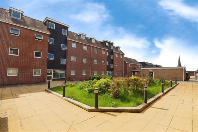 Thumbnail Flat for sale in Nayland Court, Market Place, Romford
