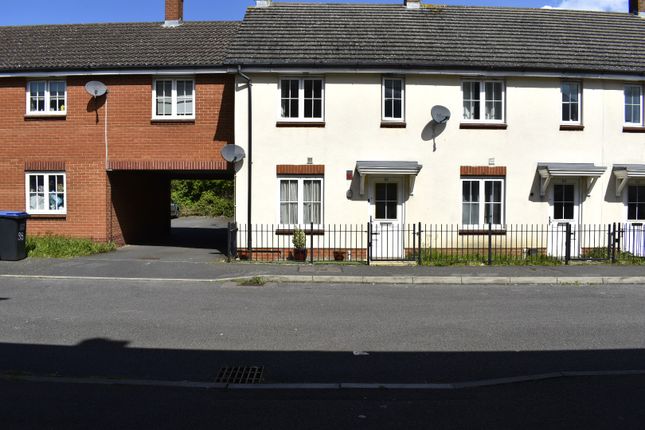 Thumbnail Semi-detached house for sale in Richards Street, Hatfield