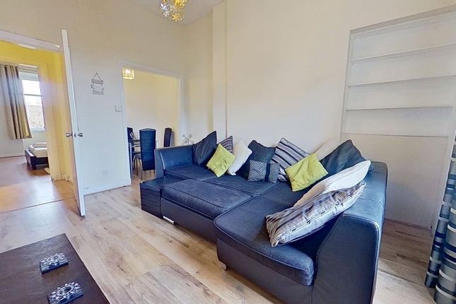Flat 4-1, 75, High Street, Glasgow photo 2