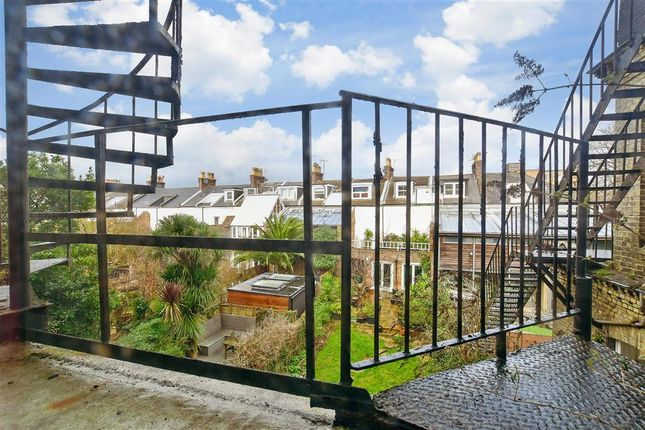 Studio for sale in Cromwell Road, Hove, East Sussex