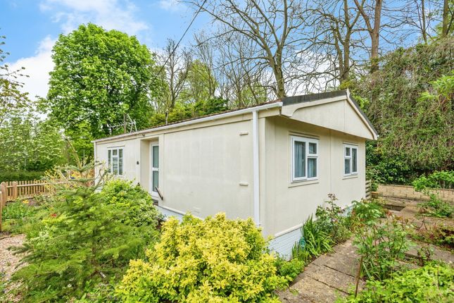Mobile/park home for sale in Beech Road, Shillingford Hill, Wallingford