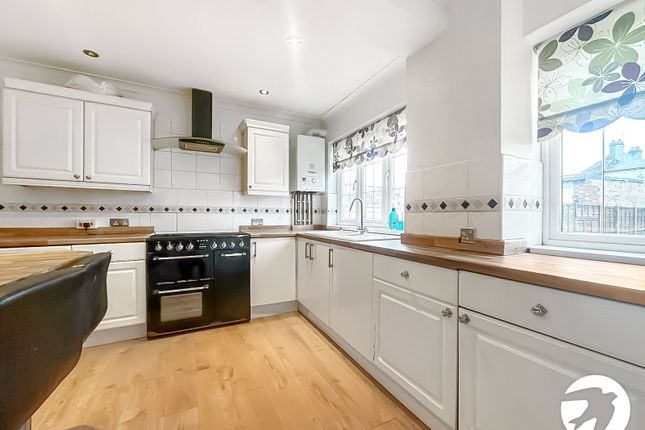 73, Farnham Road, Welling photo 5