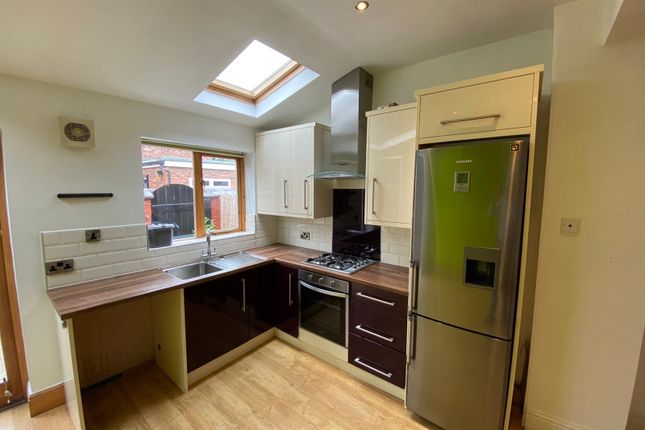 15, Chiswick Road, Didsbury photo 3