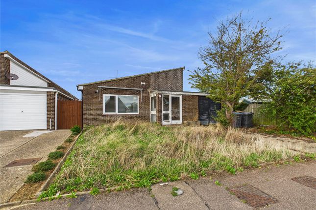 2-bed house on 22, Western Avenue, Suffolk, £275,000