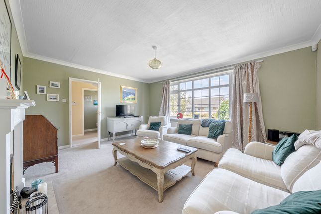 5 Cautley Drive, Harrogate photo 2