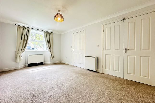 12B, Navigation Drive, West Yorkshire photo 3