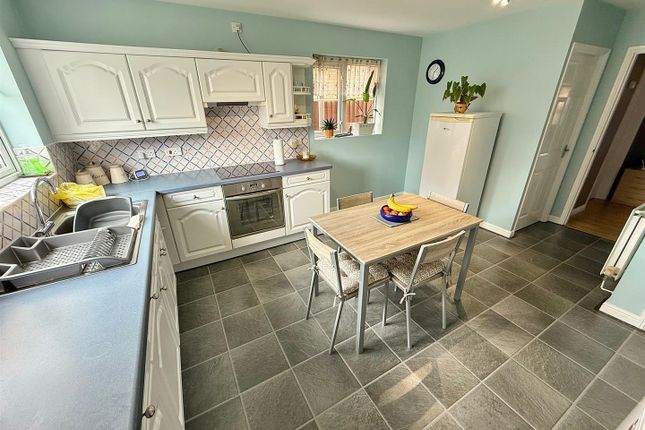 55, Martham Road, Great Yarmouth photo 2