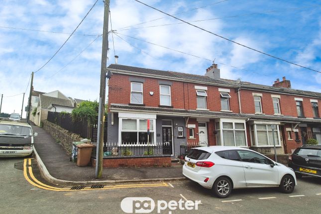 Thumbnail Property to rent in Southern Street, Caerphilly