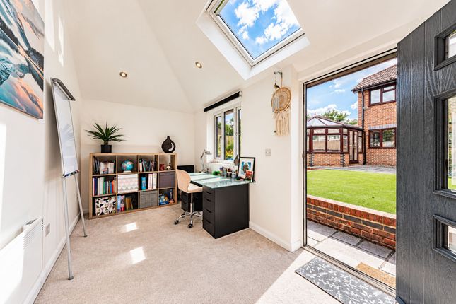 28 Cremer Place, Faversham photo 4