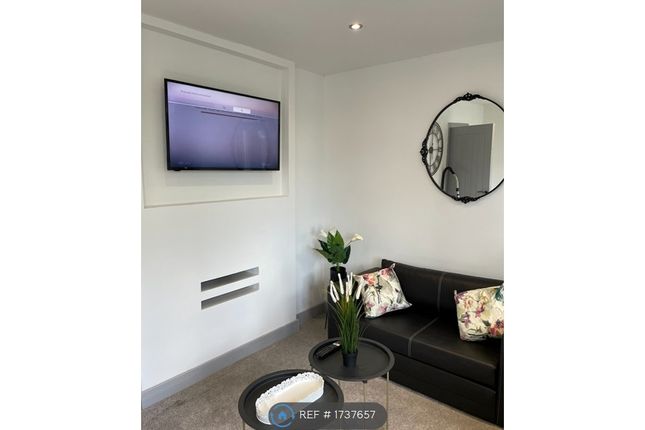 Thumbnail Flat to rent in Musgrove House, London