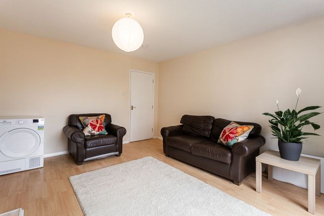 40/2, Gilmerton Dykes Road, Edinburgh photo 4