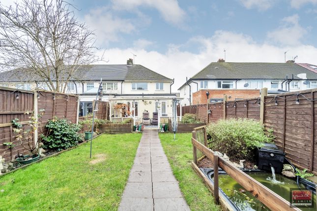 21, Ashridge Way, Sunbury-on-Thames photo 3