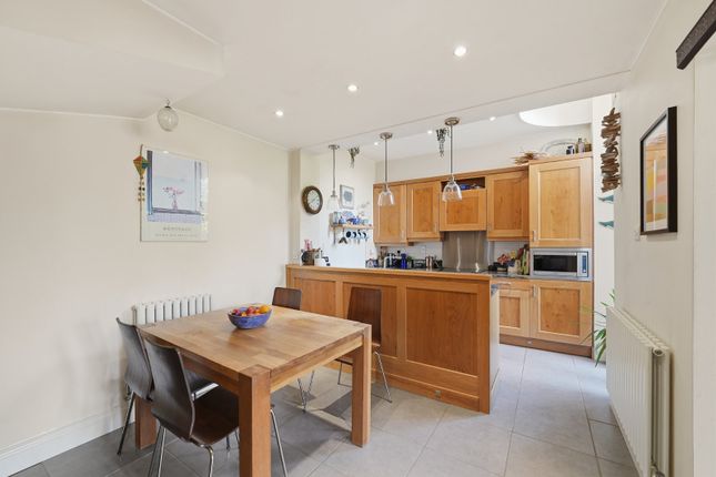 2, Buckingham Drive, Radcliffe photo 4