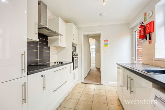 74 Cambridge Street, Norwich photo 4
