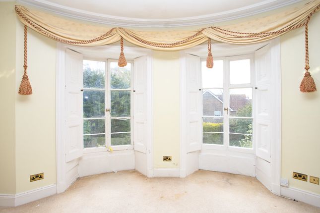 Flat 3, Leelands House,, Grams Road, Deal photo 4