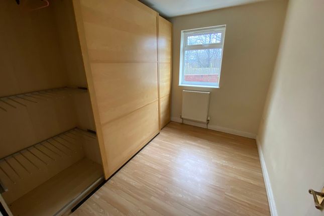 2, Ritsons Court, Consett photo 5