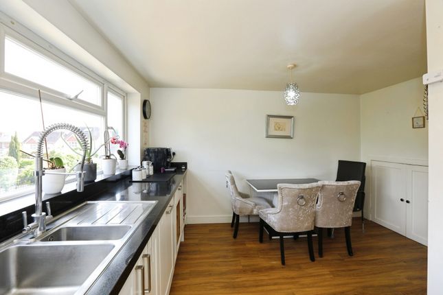 3, Little Mallet, Tunbridge Wells photo 4