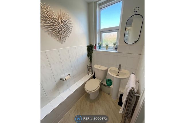 Craneswater Avenue, Southsea photo 5