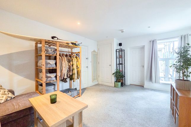 Flat 15, Kingsworthy La Vallee De St. Pierre, Jersey photo 2