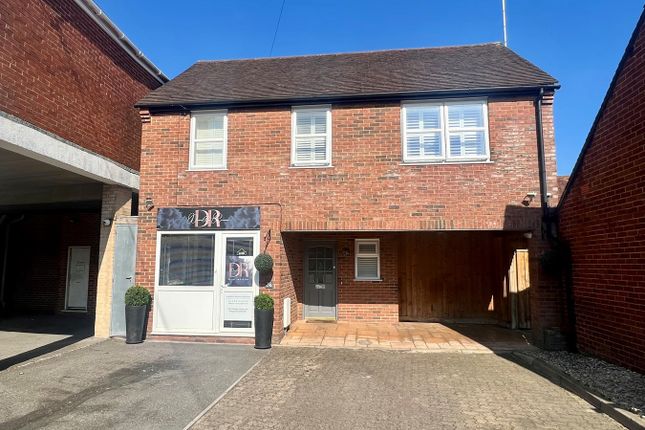 Thumbnail Town house for sale in Meeting House Lane, Ringwood