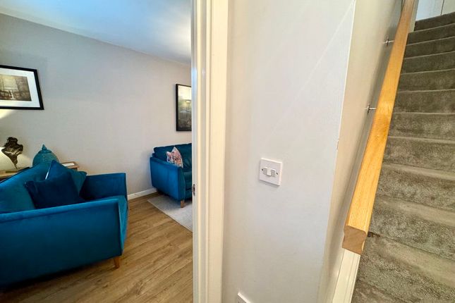 Ribble Close, Holmes Chapel photo 4