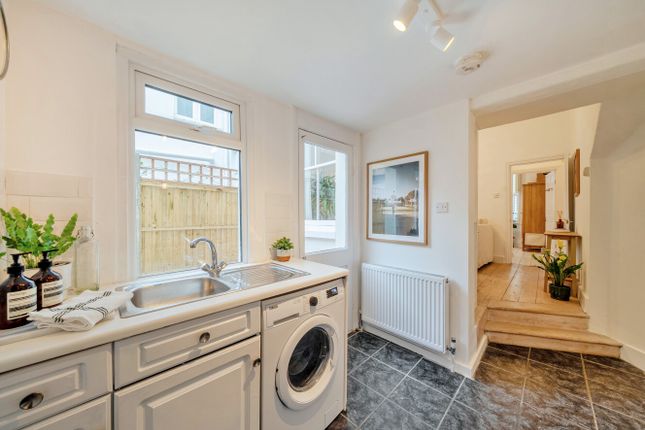 Ground Floor Flat, 15, Mascotte Road, London photo 3