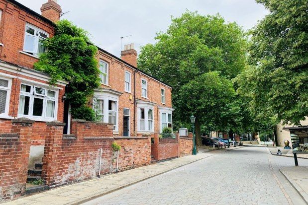 Thumbnail Terraced house to rent in Danes Terrace, Lincoln