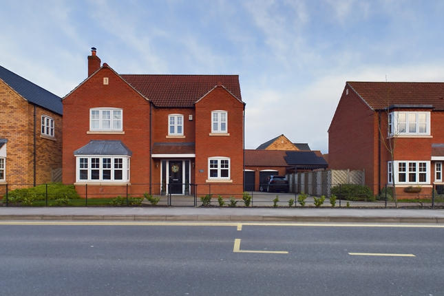 Detached house for sale in Grosvenor Road, Hull