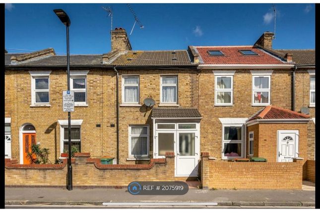 Terraced house to rent in Manbey Street, London
