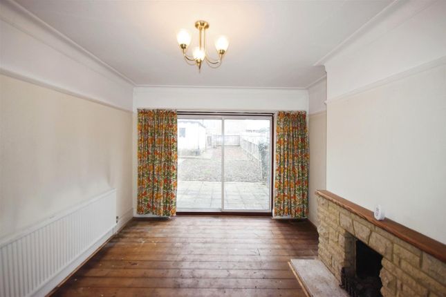 Semi-detached house for sale in Boston Gardens, Brentford