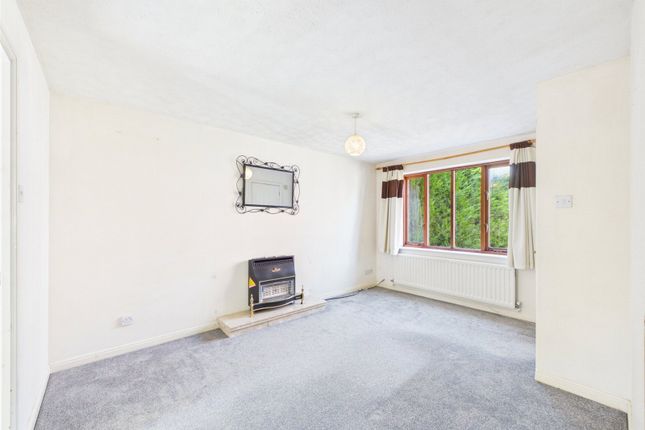 4, Spring Meadow, Worcester photo 3