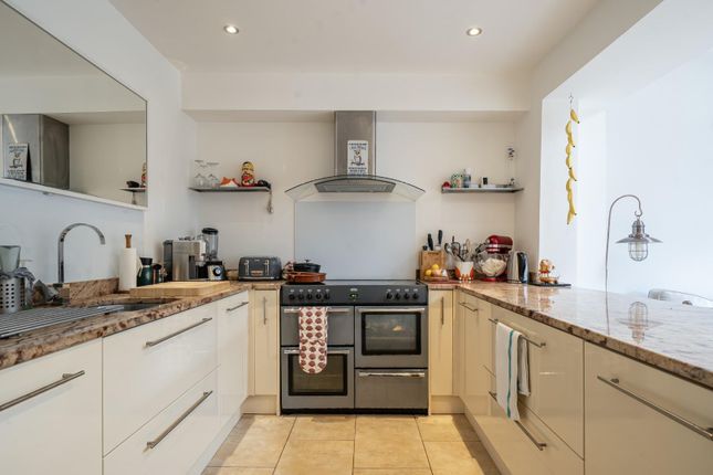 5, Avondale Road, Bath photo 4