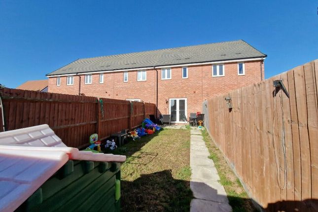 5, Pannels Brook Crescent, Burnham-On-Crouch photo 3