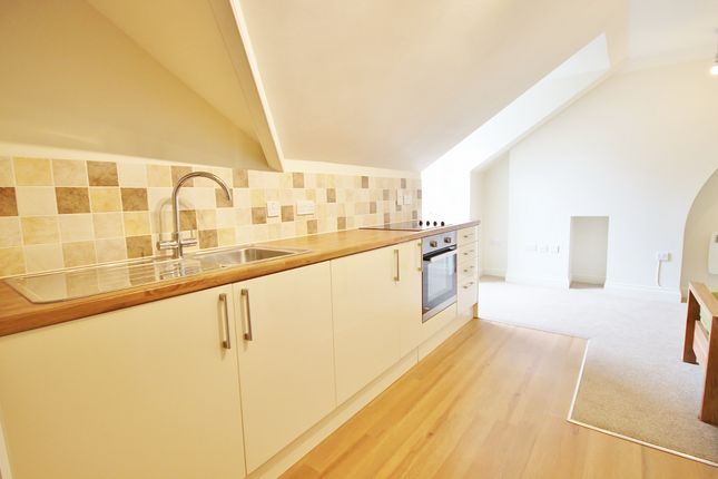 Flat 6, 32A Mill Road, Cambridge photo 3