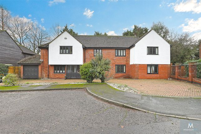 Thumbnail Detached house for sale in Maybush Road, Hornchurch