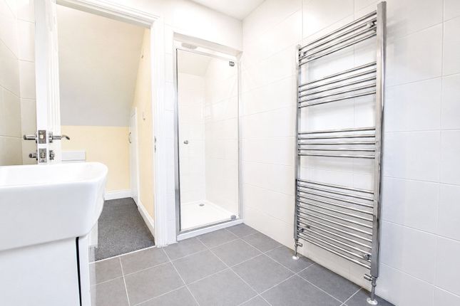 66b, High Street, Kent photo 5